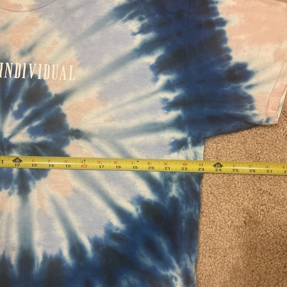 Blue Pink Dolphin Men's Tie Dye Rare Individual T Shirt Size Large - Picture 4 of 5